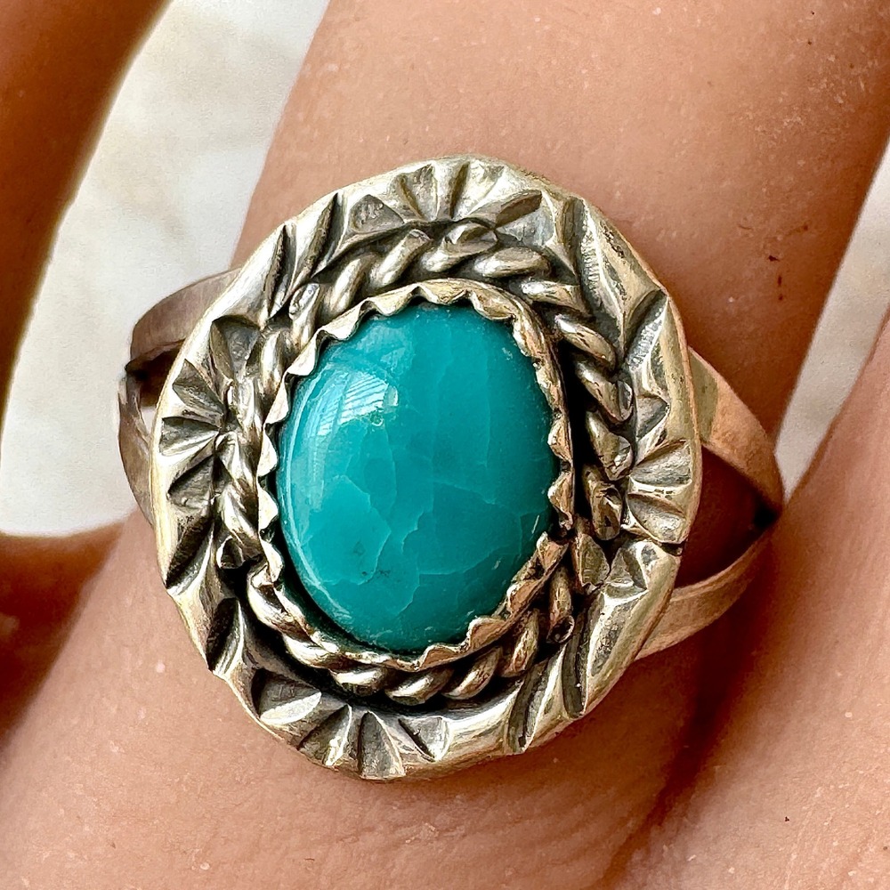 Navajo Turquoise Ring Sz 8.5 Sterling Begay Native American Tooled Rope Bezel
